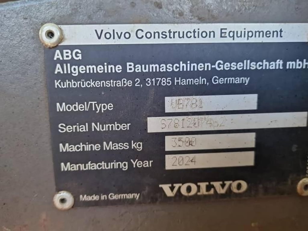 volvo-p-8820-d,acc82d71-16.jpg