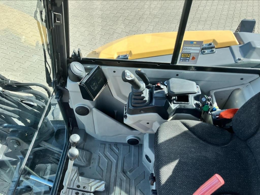 volvo-ecr-50-f,b9222a75-8.jpg