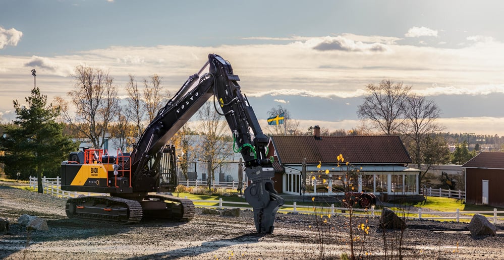 Volvo EC400 Straight Boom